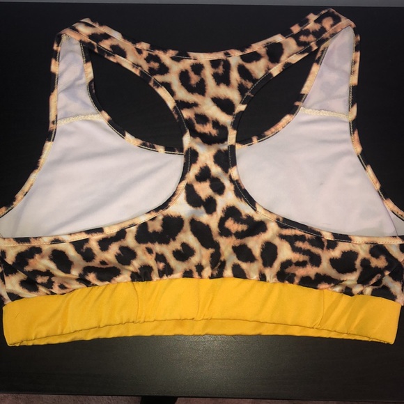Cheetah print sports bra US XL - Picture 3 of 4
